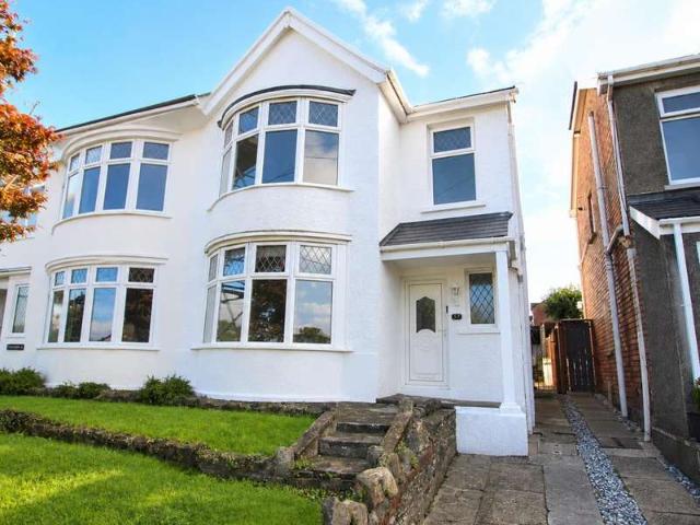 Farm for sale in Pontarddulais, Wales