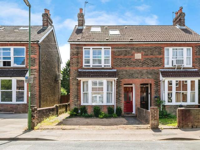 Farm for sale in Roffey, Horsham