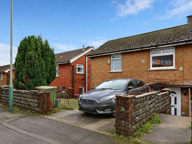 Farm for sale in Penyrheol, Caledfryn