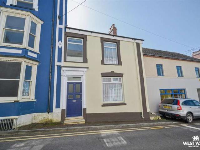 Farm for sale in Cardigan, Wales