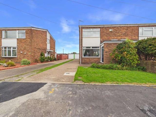 Farm for sale in Garden Village, Hull