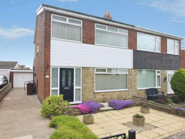 Farm for sale in Oulton, West Yorkshire
