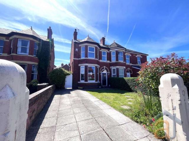 Farm for sale in Meols Cop, Southport