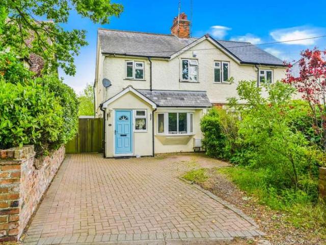 Farm for sale in Felsted, Duton Hill