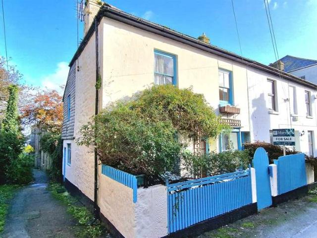 Farm for sale in Wherrytown, Penzance