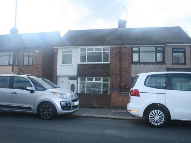 Farm for rent in Manor Farm Estate, West Midlands