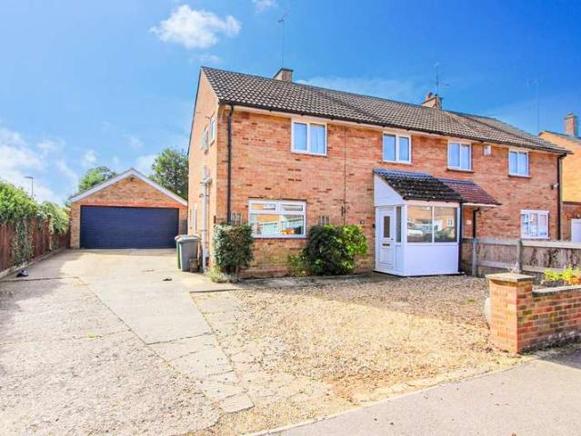 Farm for sale in Leighton Buzzard, Bedfordshire