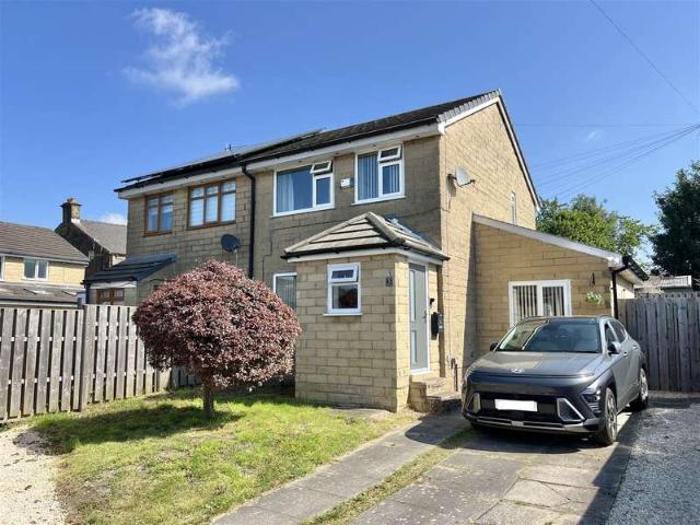 Farm for sale in Charlesworth, East Midlands