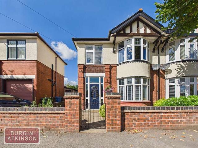 Farm for sale in Newtown, Costhorpe
