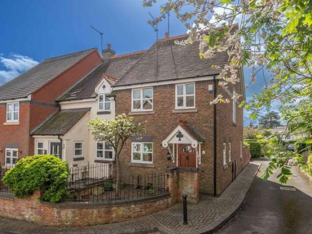 Farm for sale in Alderminster, Warwickshire