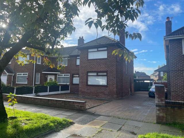 Farm for sale in Wythenshawe, Manchester