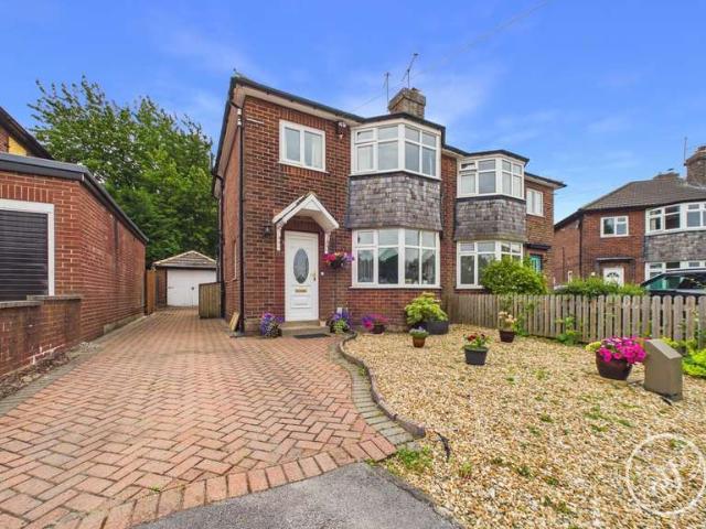 Farm for sale in Primley Park, Alwoodley