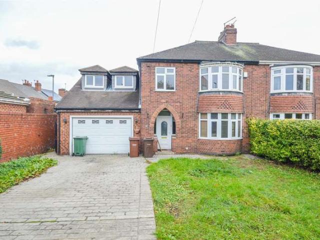 Farm for sale in Knottingley, Wakefield