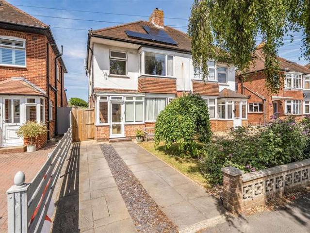 Farm for sale in Middlecroft, Hampshire