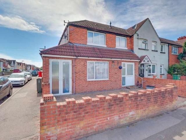 Farm for sale in Itchen, City Of Southampton