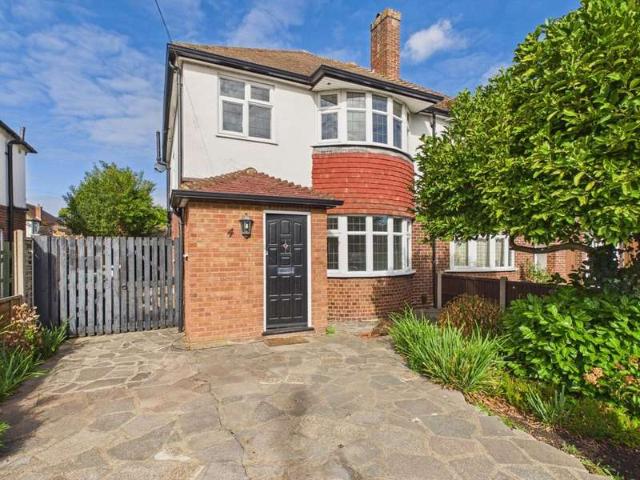 Farm for sale in Lower Halliford, Surrey