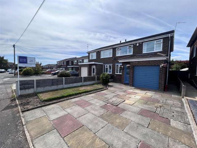Farm for sale in Heald Green, Greater Manchester