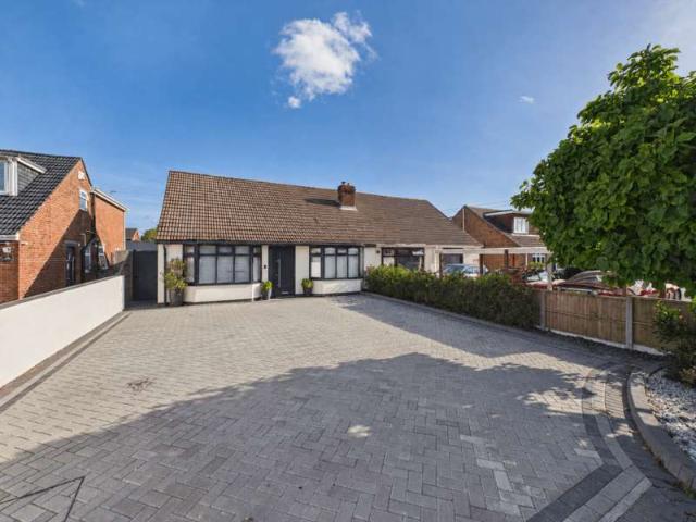 Farm for sale in Park Gate, Fareham