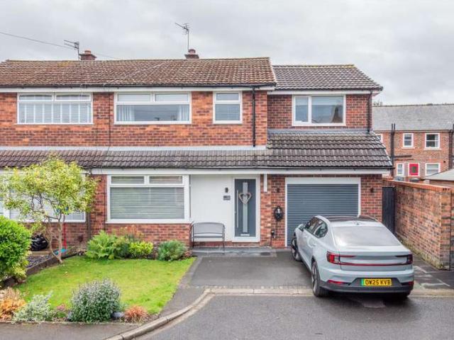 Farm for sale in Stockton Heath, Warrington