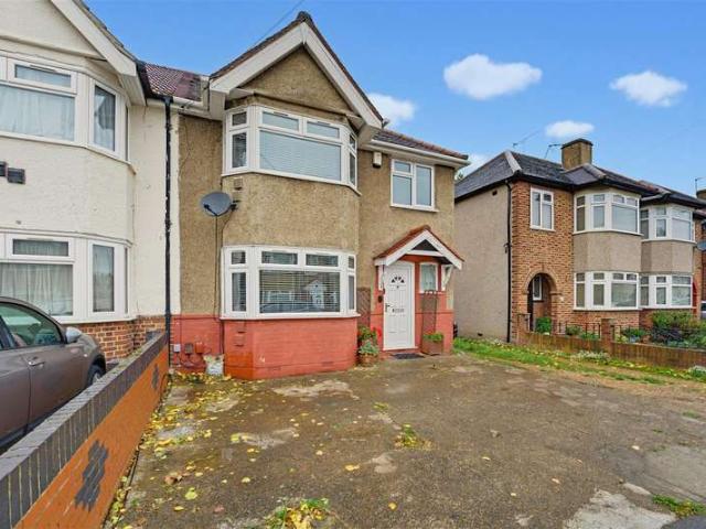 Farm for sale in Hounslow West, Greater London