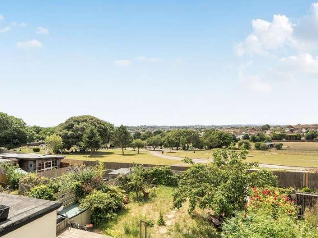 Farm for sale in Fishersgate, West Sussex