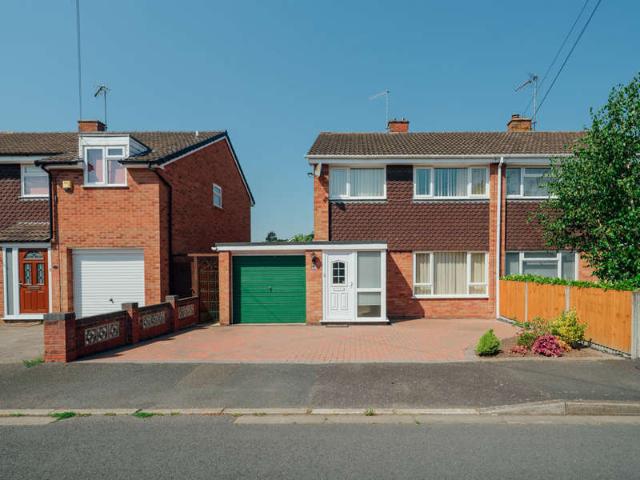 Farm for sale in Northwick, Claines