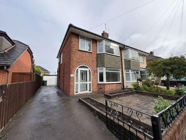 Farm for sale in London Borough of Ealing, Park Royal