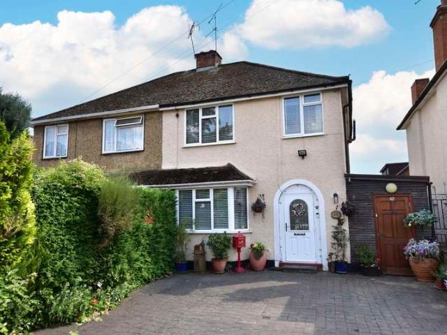 Farm for sale in Batchworth, Hertfordshire