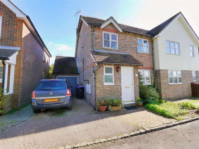 Farm for sale in Fishersgate, West Sussex