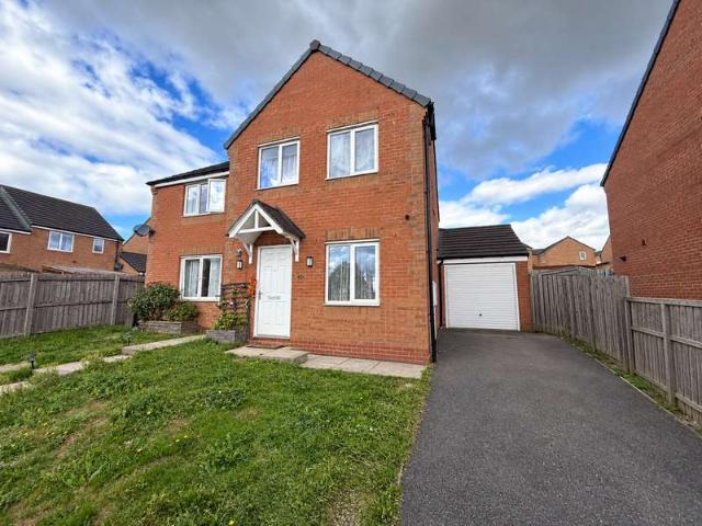 Farm for sale in North Elmsall, West Yorkshire