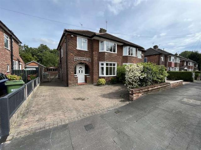Farm for sale in Colshaw Farm, Wilmslow