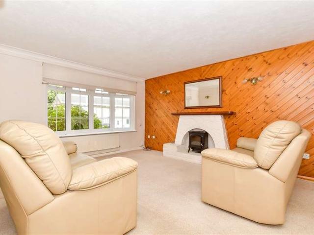 Farm for sale in Lee Chapel, Essex