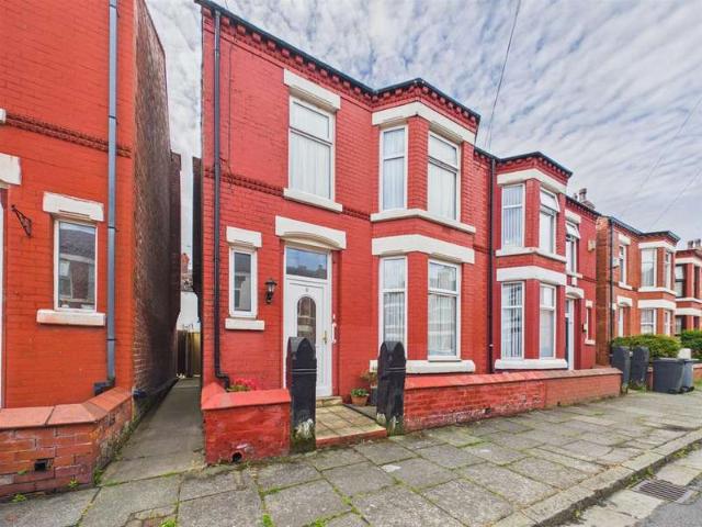 Farm for sale in Liscard
