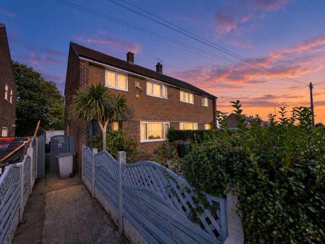 Farm for sale in Cudworth, Barnsley