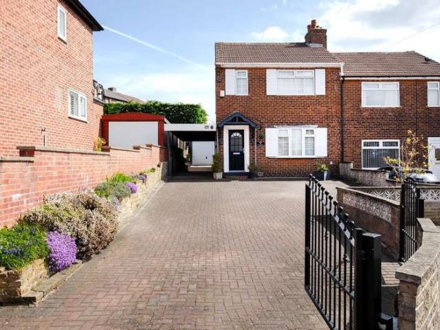 Farm for sale in Bailiff Bridge, West Yorkshire
