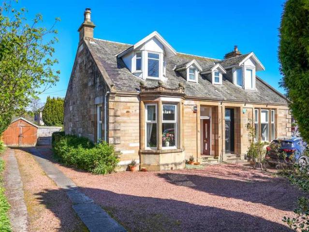 Farm for sale in Cambusnethan, Scotland