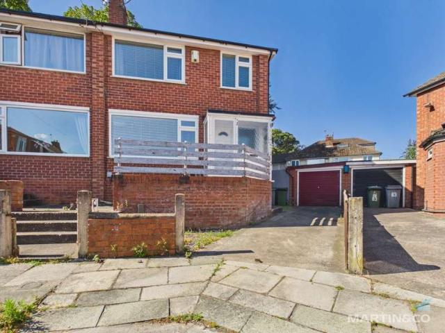 Farm for sale in Overchurch Hill, Moreton