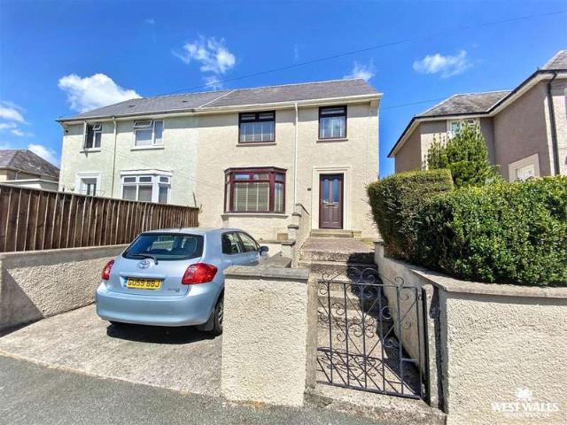 Farm for sale in Monkton, Pembroke
