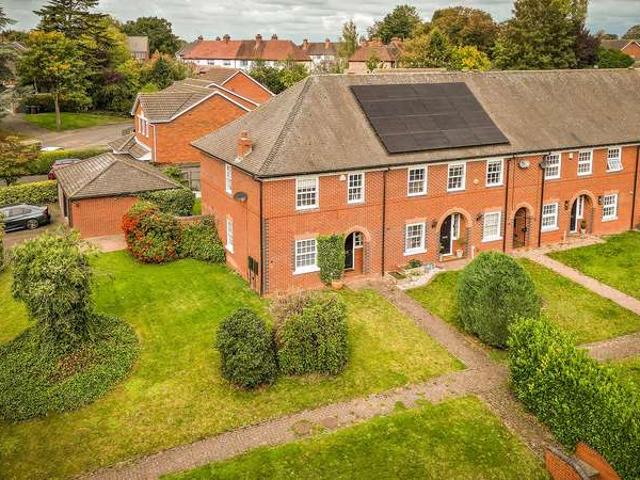 Farm for sale in Egginton, East Midlands
