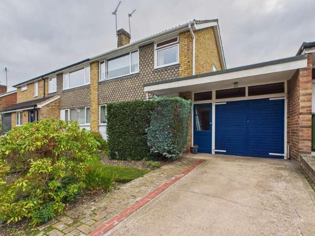 Farm for sale in Mortimer, West Berkshire
