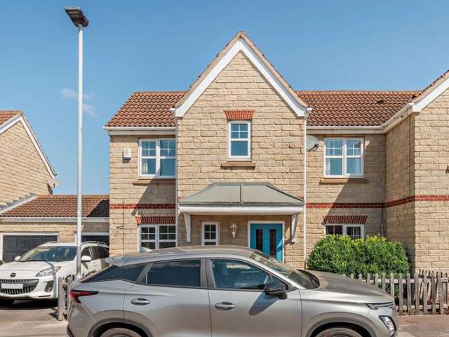 Farm for sale in Grimethorpe, South Yorkshire