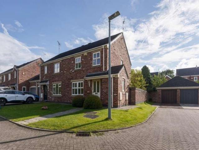 Farm for sale in Bollinbrook, Macclesfield