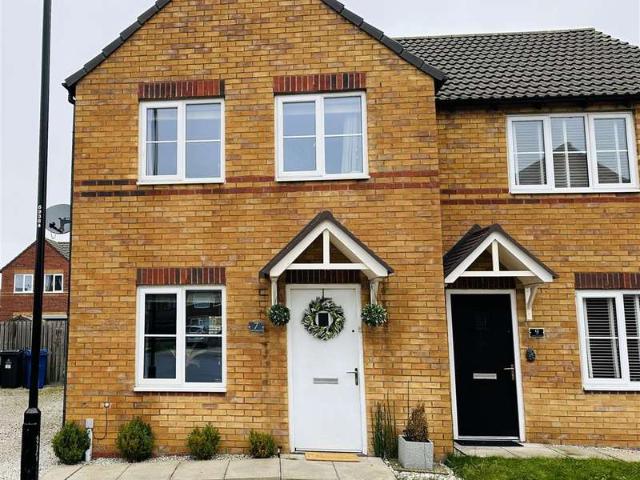 Farm for sale in Moorends, South Yorkshire
