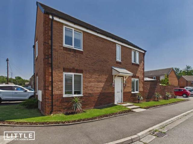 Farm for sale in New Bold, St Helens