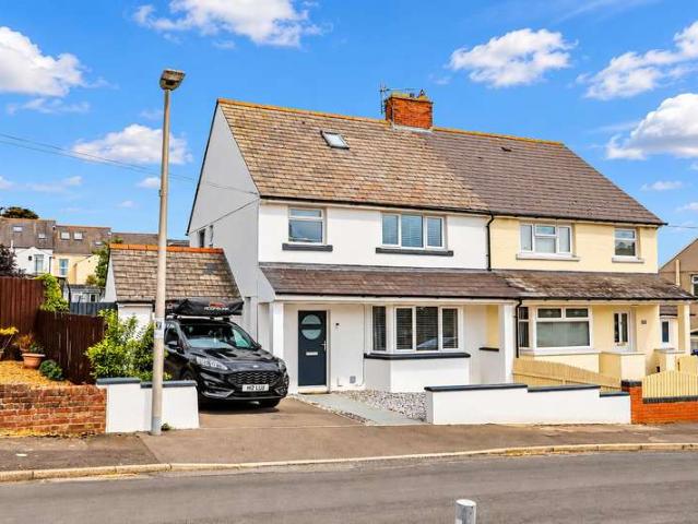 Farm for sale in Gibbonsdown, Barry