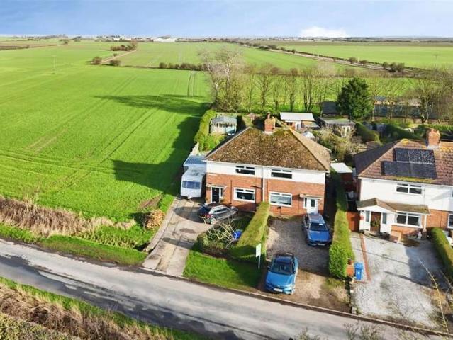 Farm for sale in Roos, East Riding Of Yorkshire
