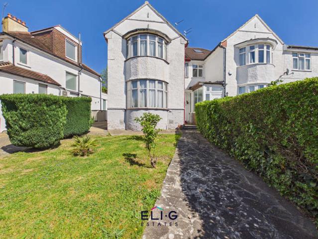 Farm for sale in Hendon, Greater London