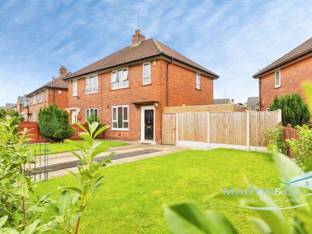 Farm for sale in Milnrow, Rochdale