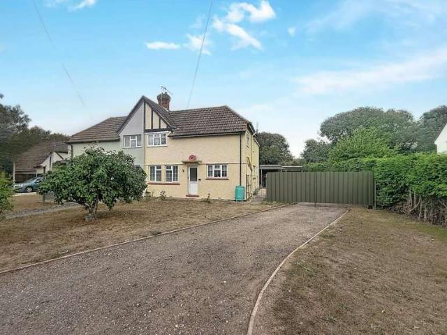 Farm for sale in Sturmer, Braintree