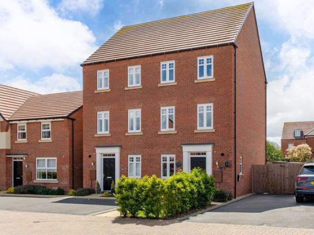 Farm for sale in Barton In Fabis, East Midlands